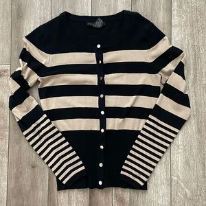 Cardigan size S